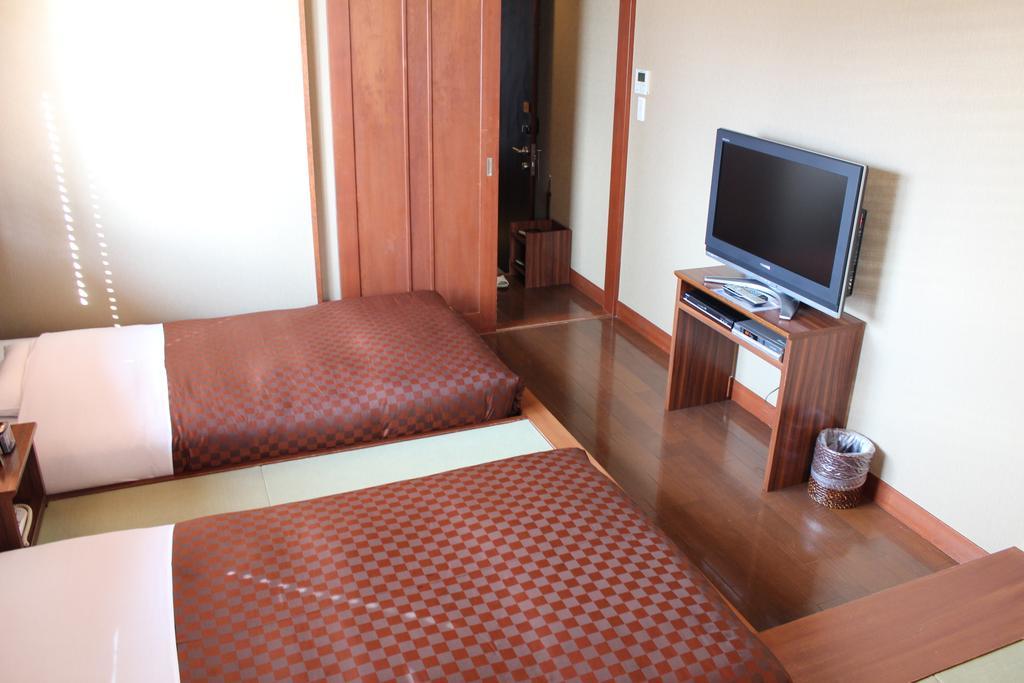 Hotel Saika Fujisawa Bagian luar foto